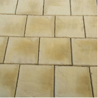 600 x 600mm Paving Slabs in Cotswold Buff